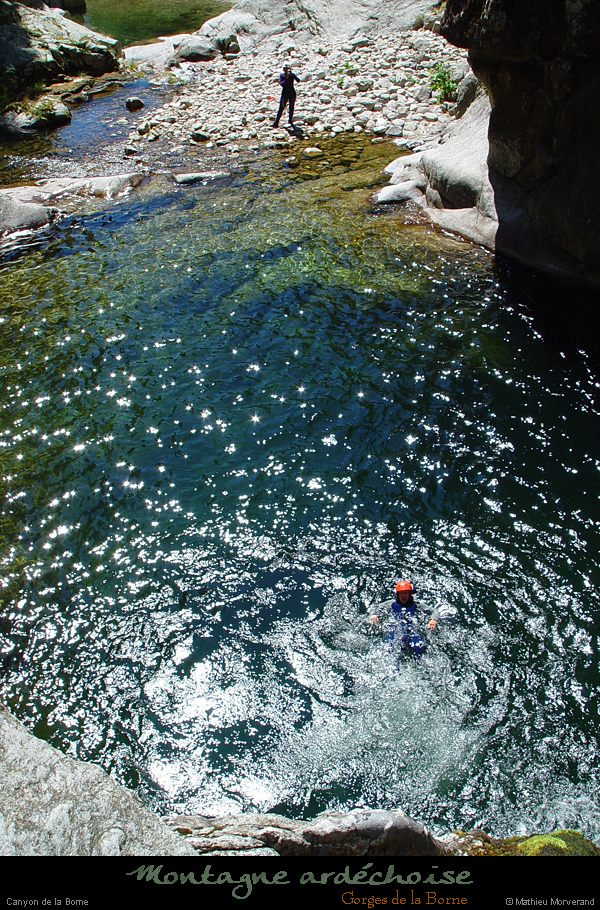 20030728_canyonborne_p04_cascade_christelthierry_1