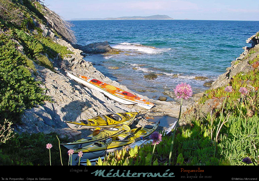 20010612_porquerollestour_kmer_pause4_kayaks_1