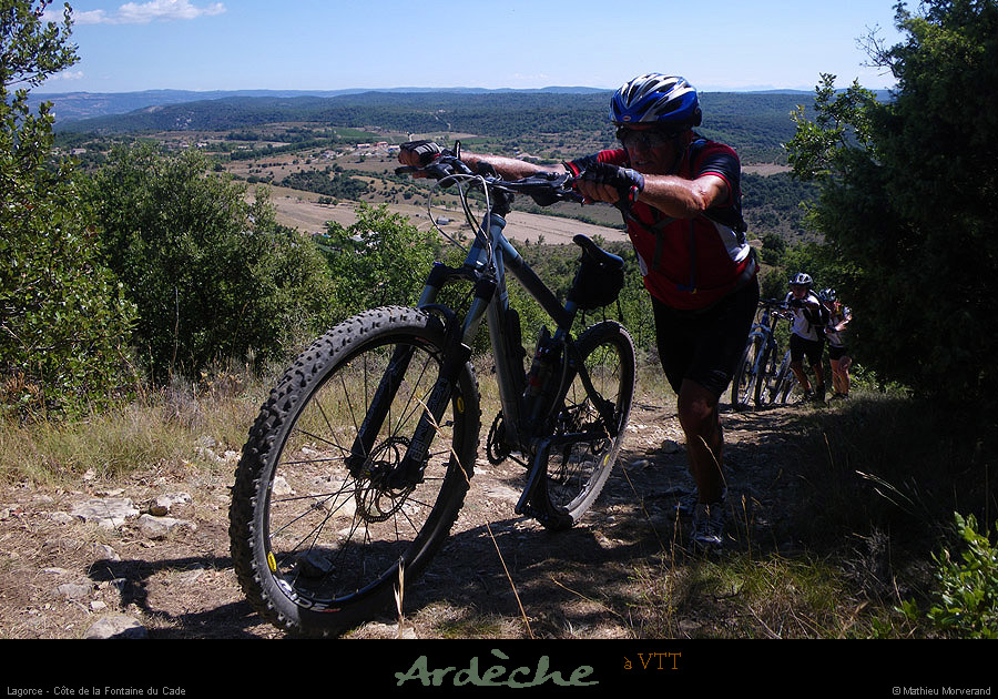 20100808_lagorce_cotefontaineducade1