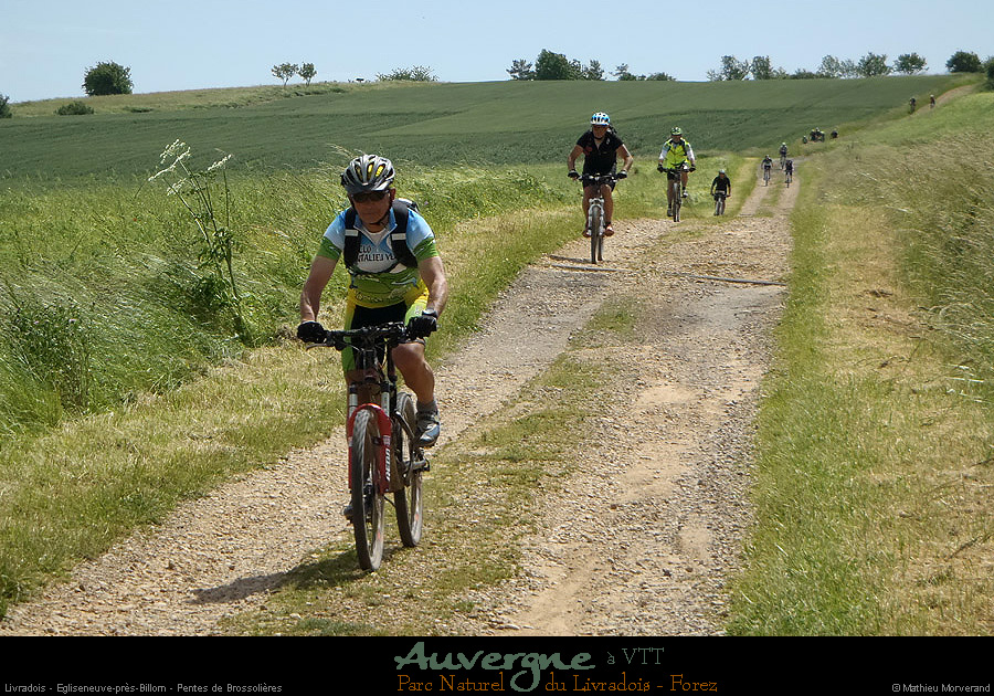 20130617_vtt_livradois_egliselesbillom_pentesbrossolieres1