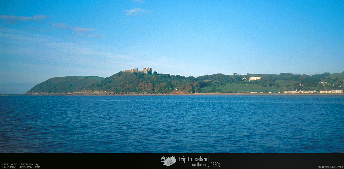 19900925_03carmathenbay_llansteffancastle