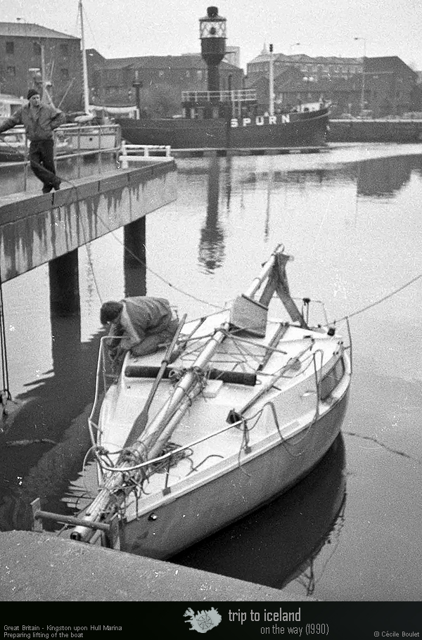 19901115_02_hullmarina_liftingar2_03