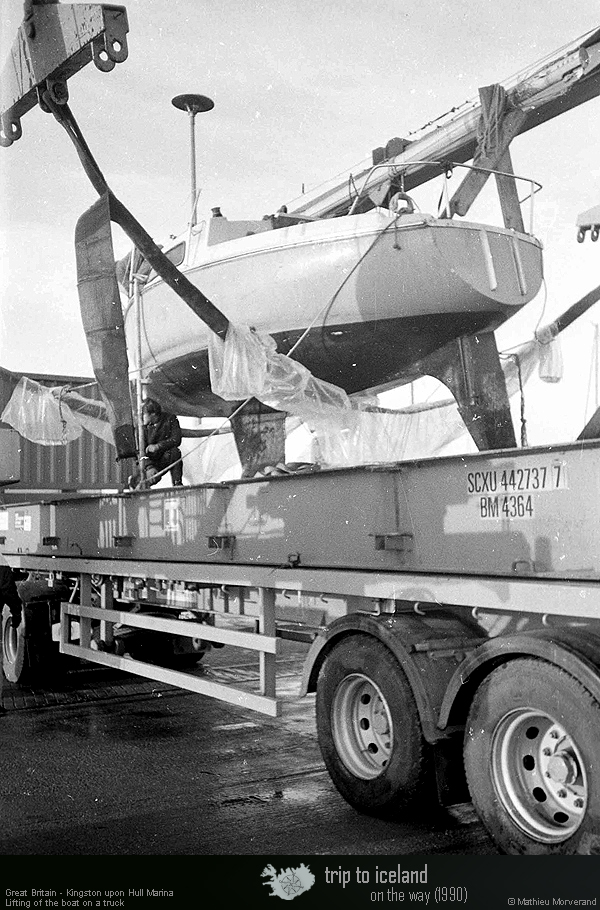 19901115_14_hullmarina_liftingar2_12